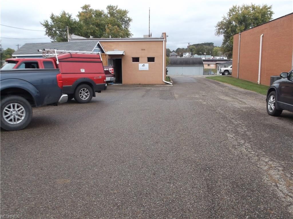 211 Watson Ave, Byesville, OH 43723